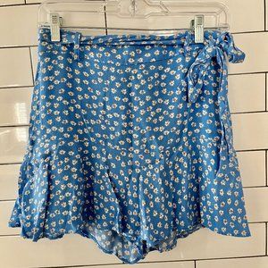 ZARA Blue Daisy Print Skort w/ Bow Belt Size M